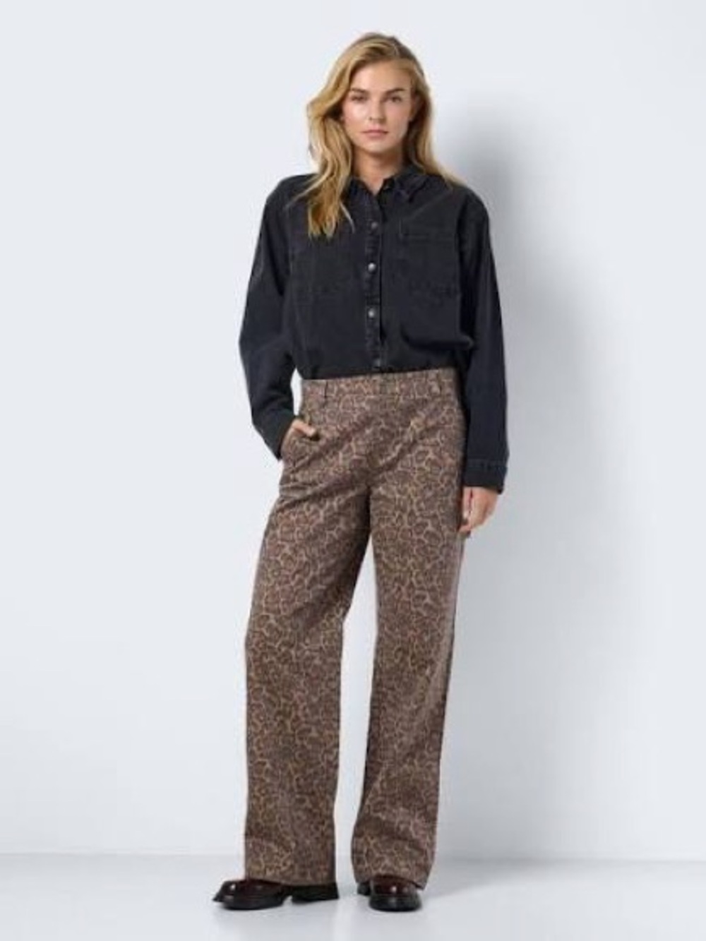 Noisy May Brown Leopard Print Wide-Leg Trousers NWOT